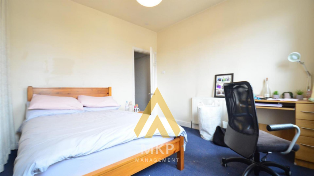 Additional image 9 of Warwards Lane, Selly Oak B29 7QX