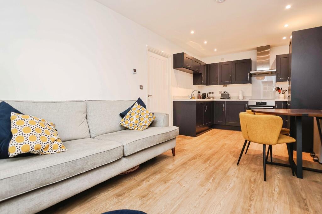 Additional image 11 of Macniece Close, Birmingham, West Midlands, B29