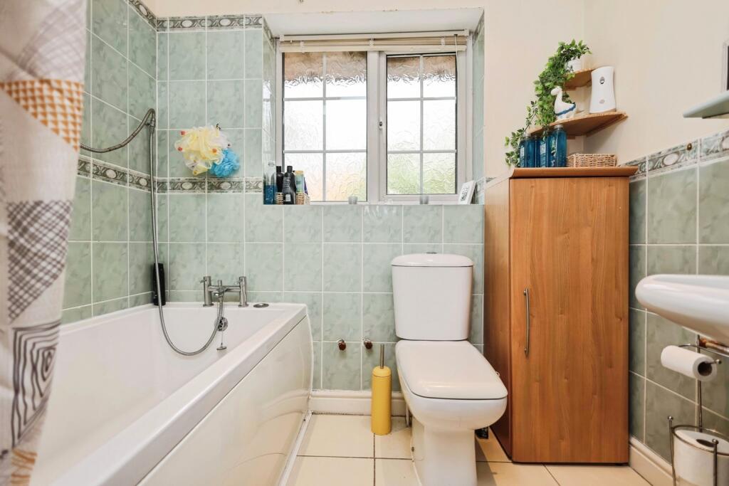 Additional image 8 of Raddlebarn Farm Drive, Birmingham, West Midlands, B29