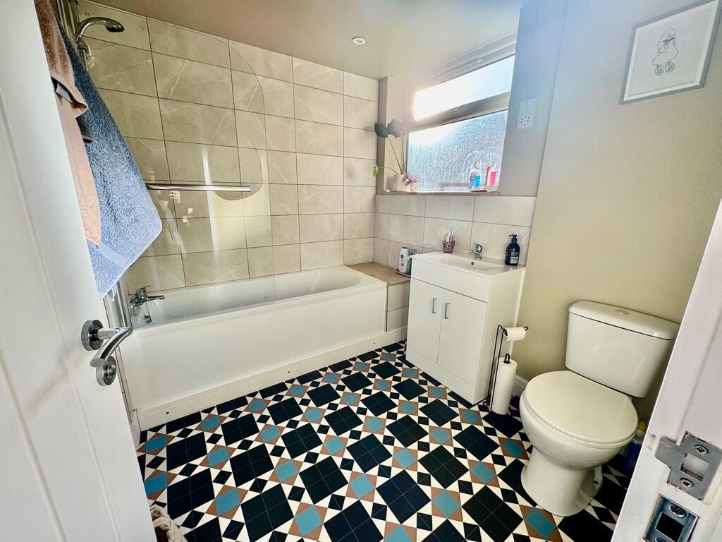 Additional image 9 of Shirley Road, Cotteridge