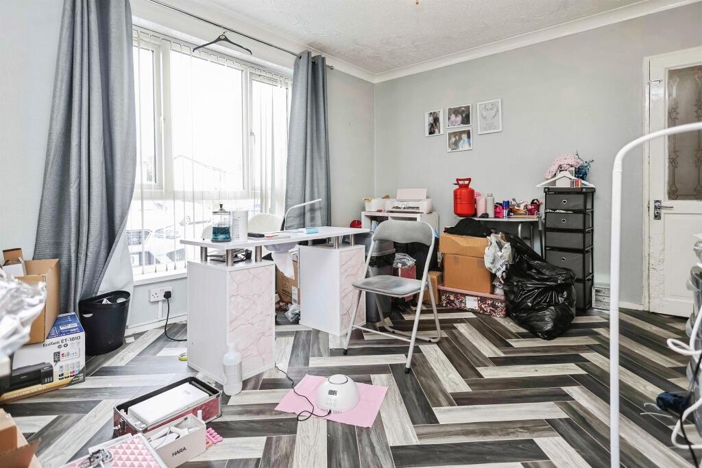 Additional image 3 of Fallindale Road, Birmingham