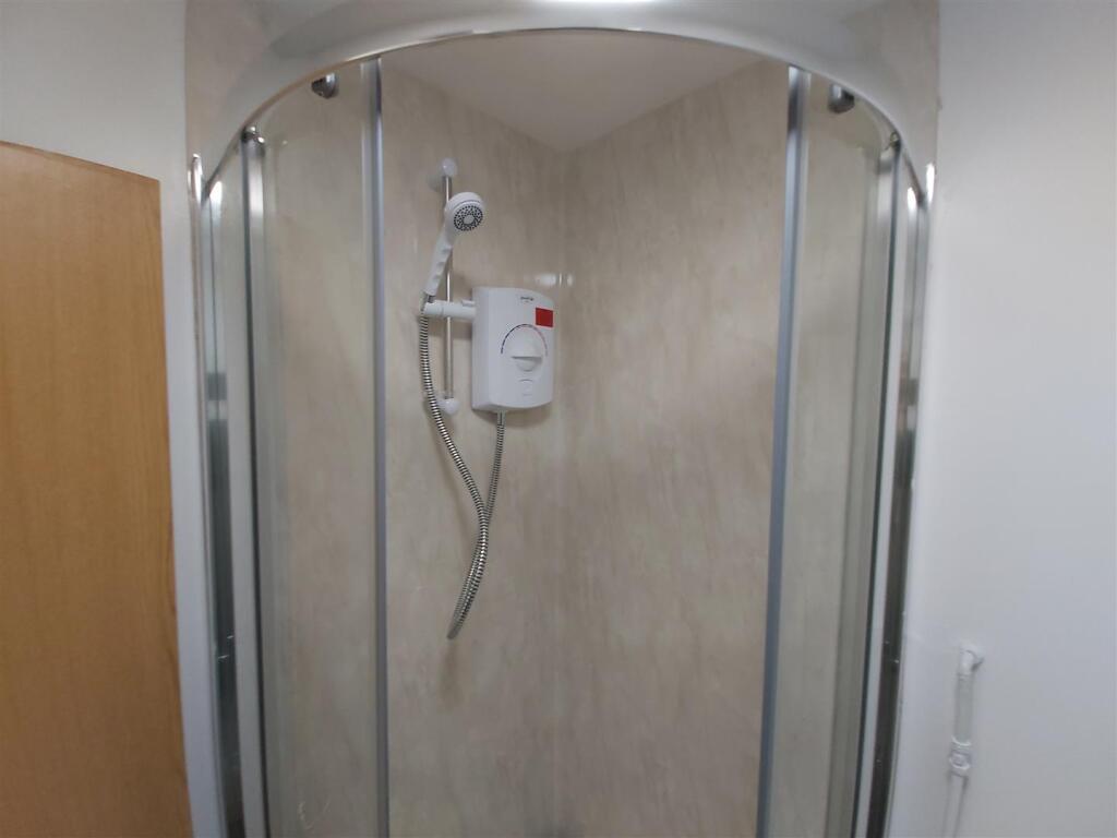 Additional image 7 of Room 4 Burton Chambers