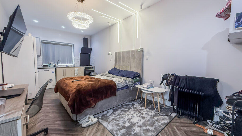 Dawlish Road, Selly Oak, Birmingham, B29 7AE