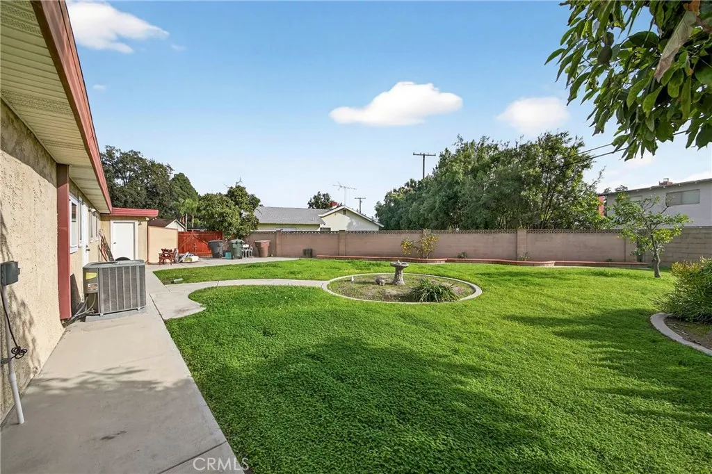 Additional image 29 of 203 N Royal Place, Anaheim, CA 92806