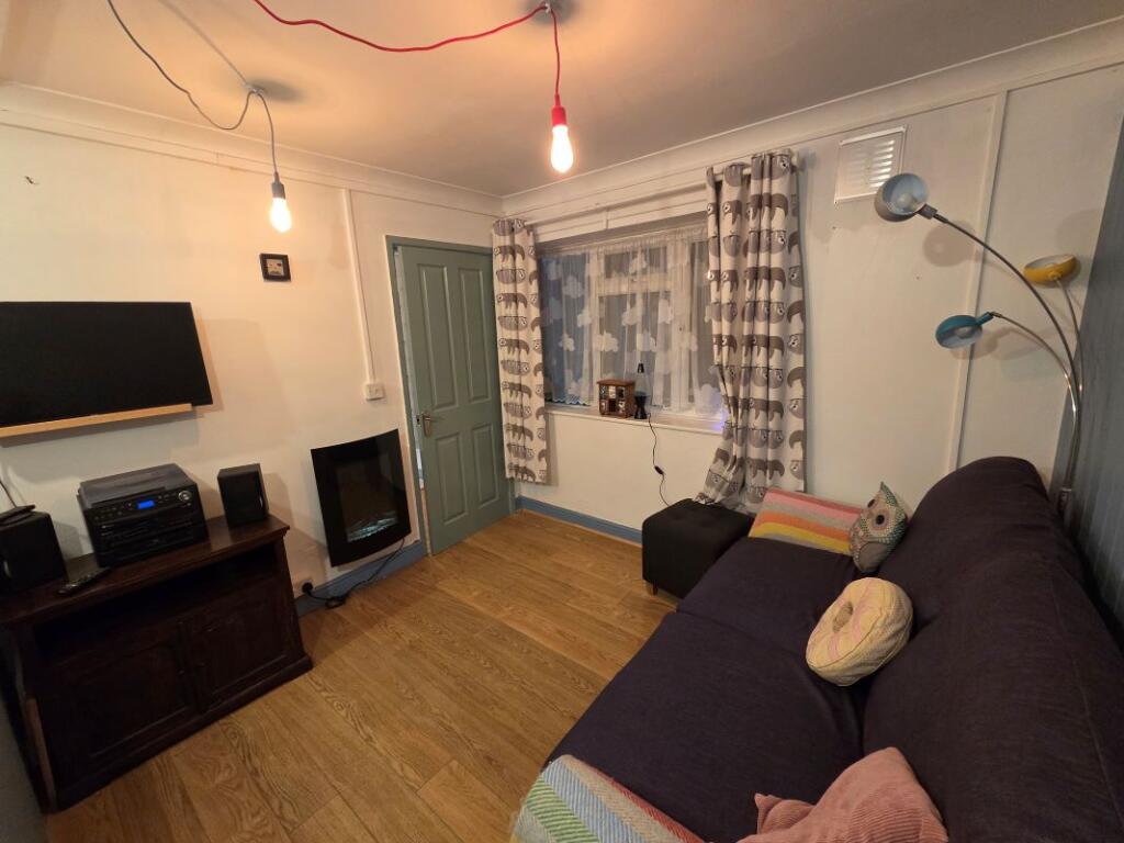 Additional image 4 of Flat 2, Yenton Court, 742 Chester Road, Erdington, Birmingham, West Midlands, B24 0EB