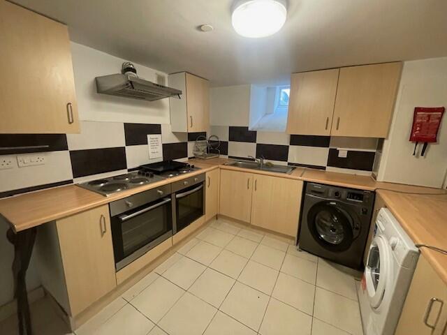 房产图片 6 - 沃尔沃莱特路，厄丁顿