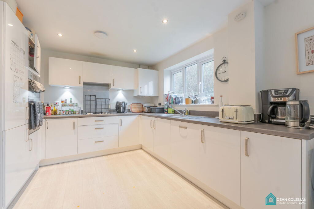 Additional image 8 of Hawker Close, Cofton Park, B31 2GU