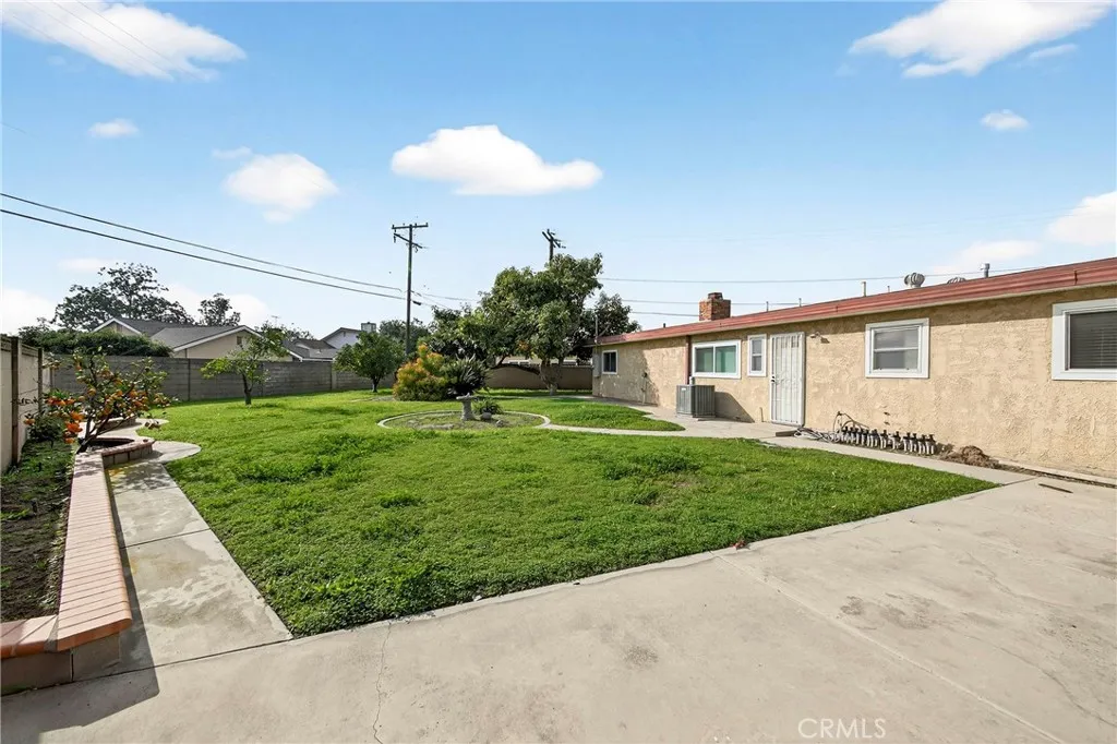 Additional image 28 of 203 N Royal Place, Anaheim, CA 92806