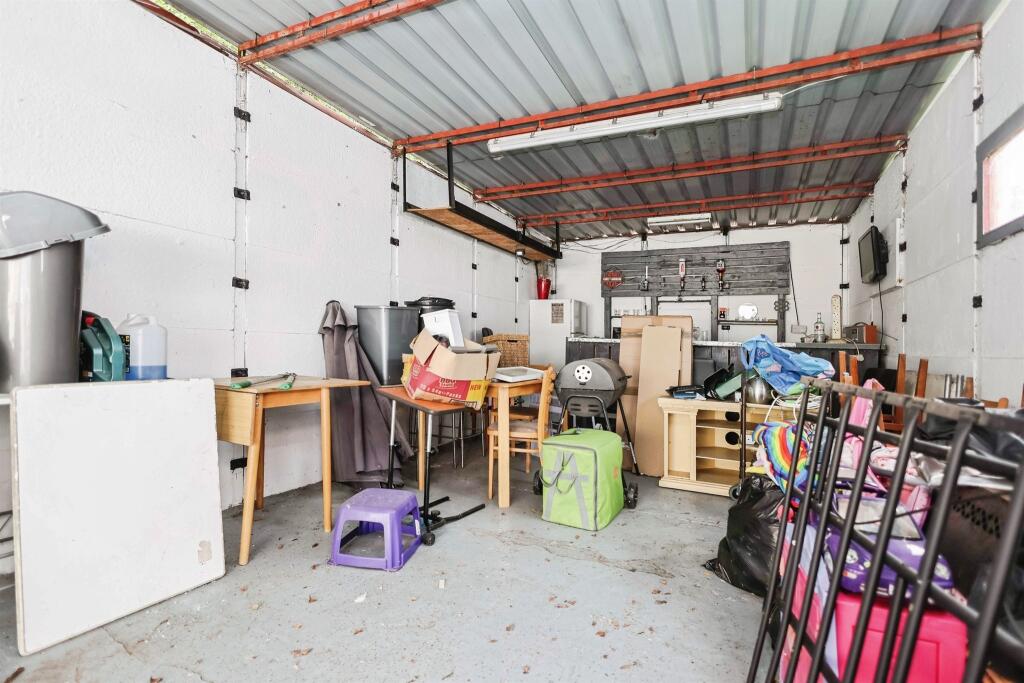 Additional image 13 of Fallindale Road, Birmingham