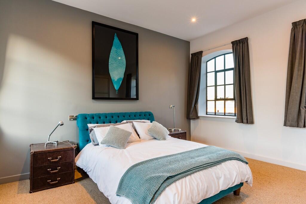 房产图片 8 - 圣保罗广场21-23号，珠宝区，圣保罗大厦