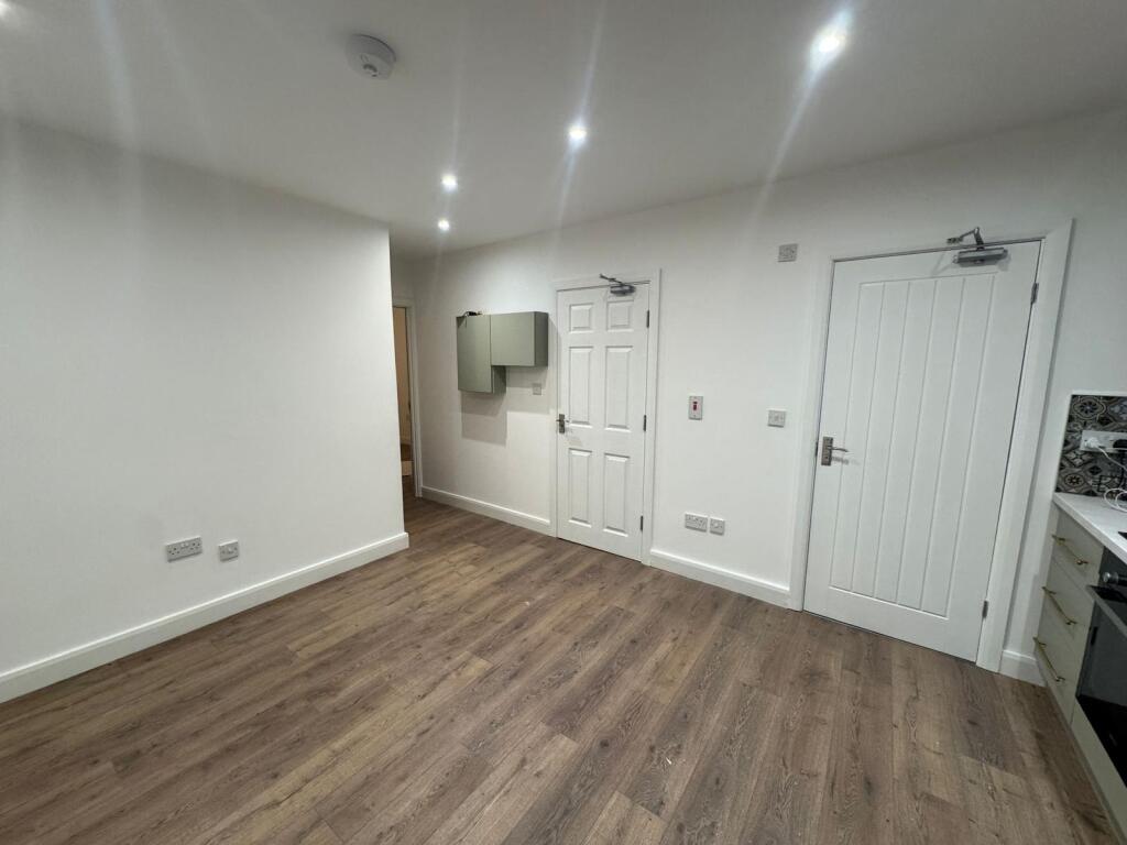 Additional image 4 of Sheaf Lane, BIRMINGHAM