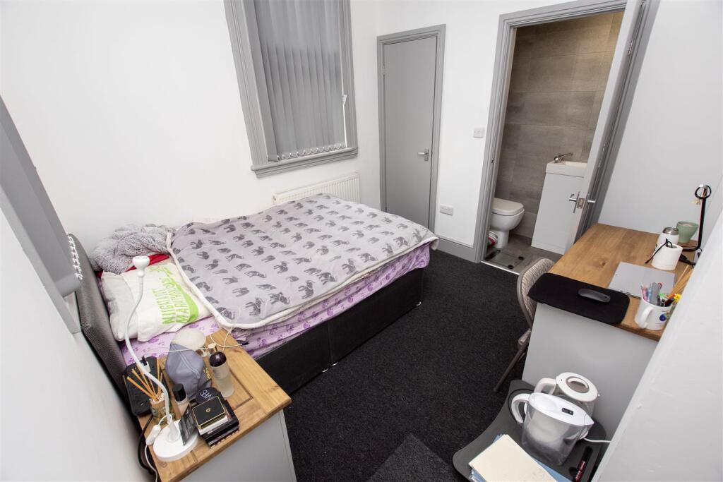 Additional image 5 of Oakfield Road, Selly Park, Birmingham, West Midlands, B29