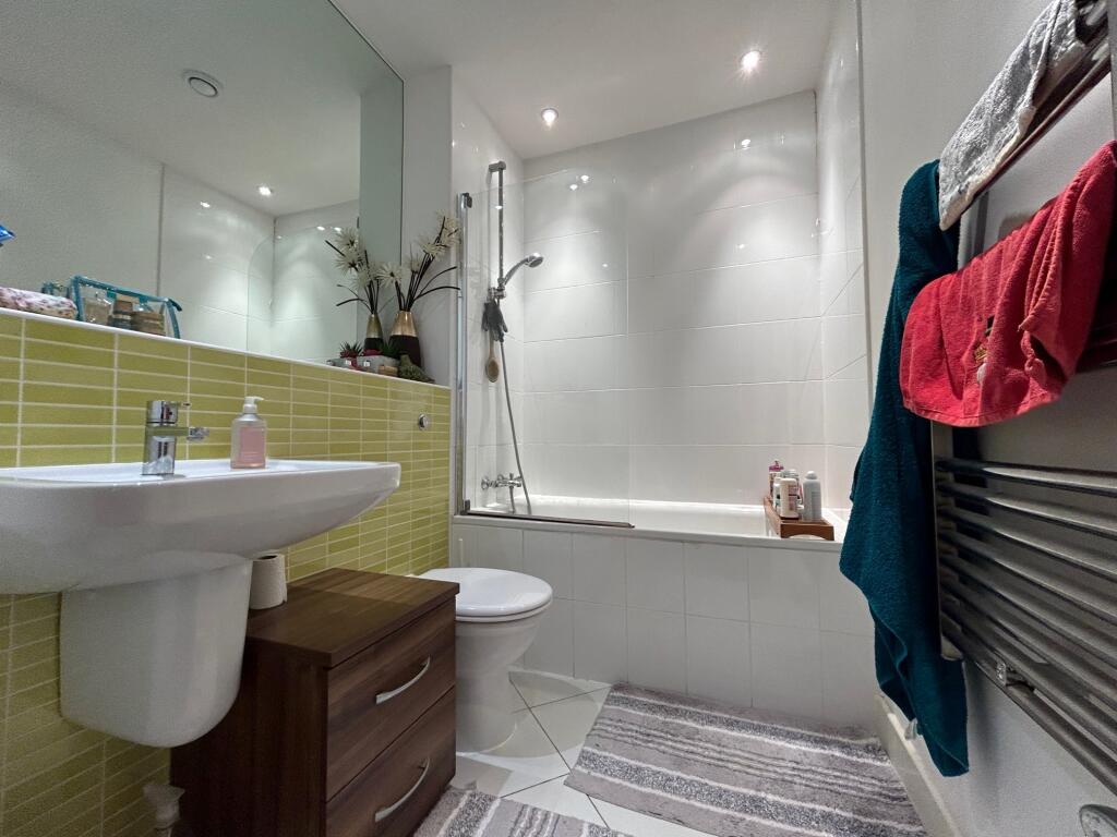 Additional image 6 of Water Street, B3