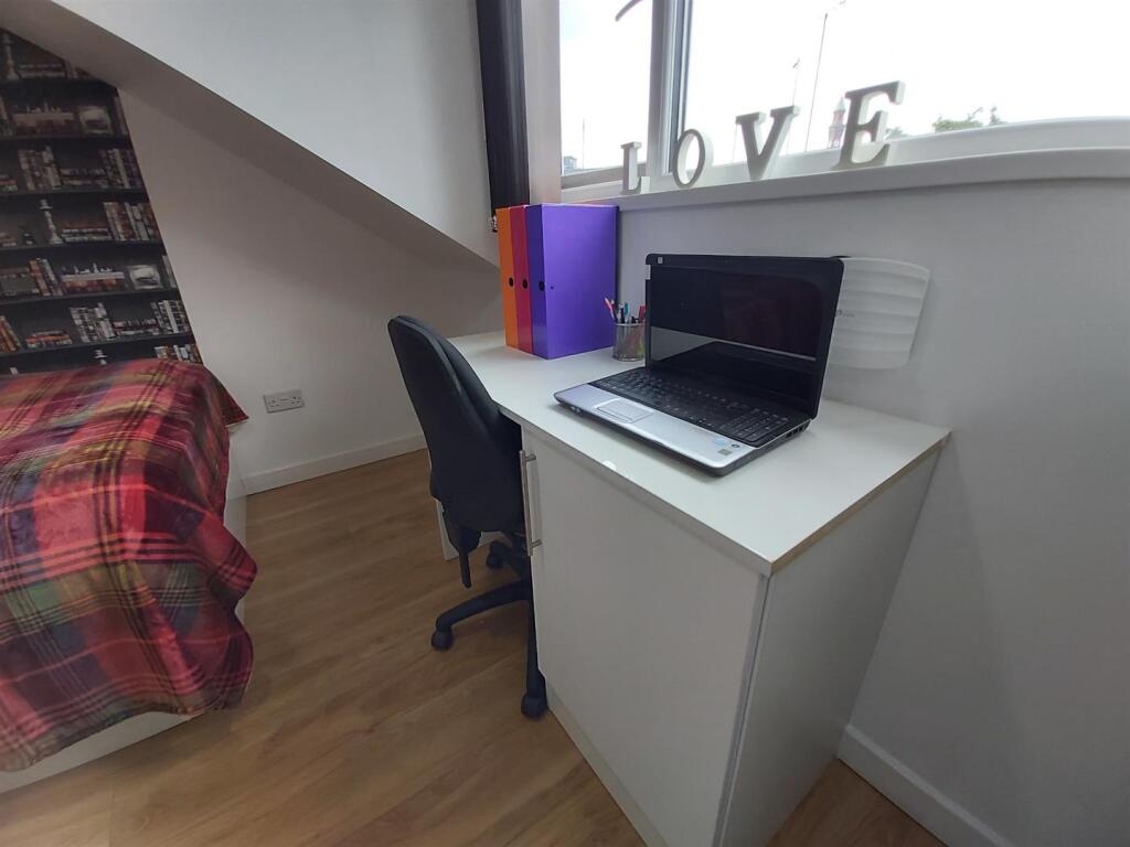 Additional image 5 of North Road