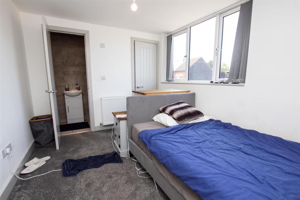 Additional image 5 of Raddlebarn Road, Selly Oak, B29