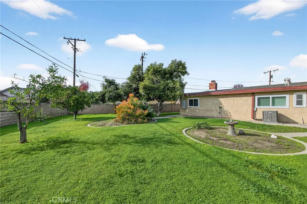 Additional image 32 of 203 N Royal Place, Anaheim, CA 92806