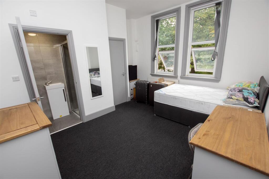 Additional image 8 of Oakfield Road, Selly Park, Birmingham, West Midlands, B29