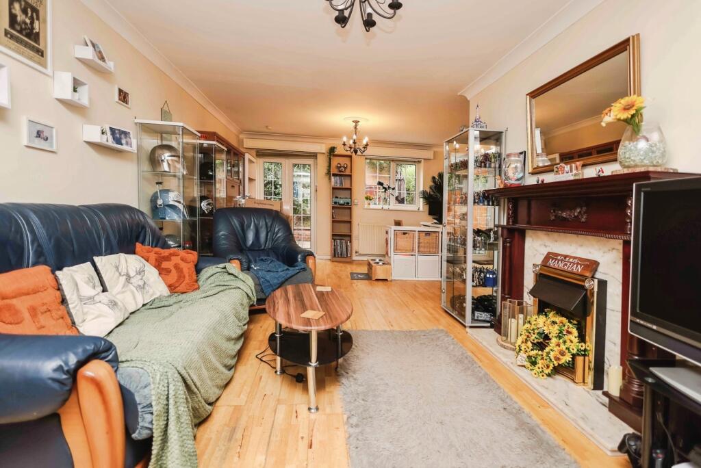 Additional image 2 of Raddlebarn Farm Drive, Birmingham, West Midlands, B29