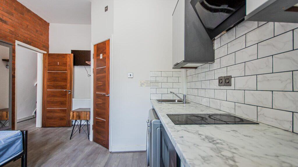 Additional image 4 of Pershore Road, Selly Park, Birmingham, B29 7NX