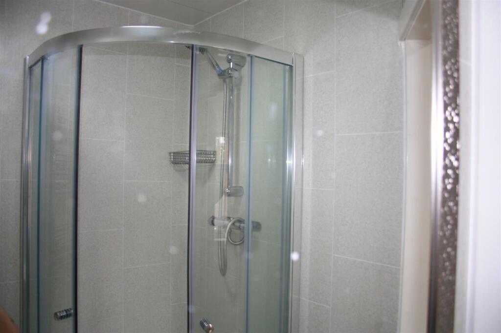 Additional image 8 of Next to University