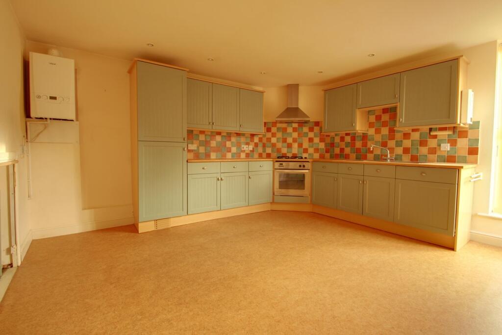 Additional image 4 of High Street, Shepton Mallet, BA4