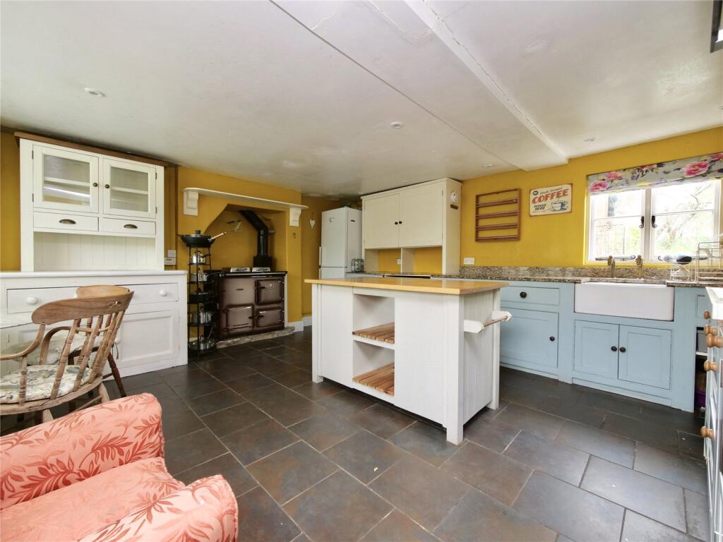 Additional image 5 of Green Cottage – A Charming Double Fronted Cottage in the Heart of Ditcheat