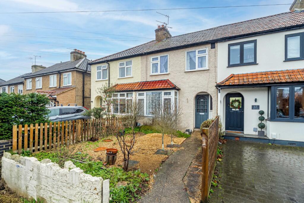 Leyland Avenue, St. Albans, Hertfordshire, AL1