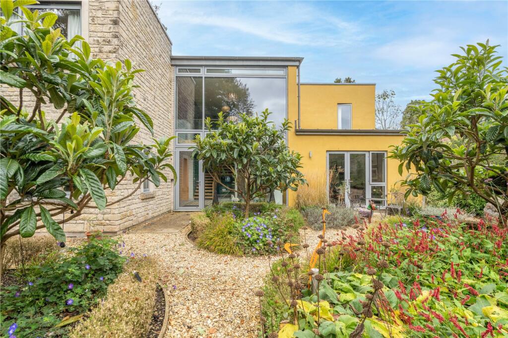 Additional image 21 of Impressive modern house in Shepton Mallet