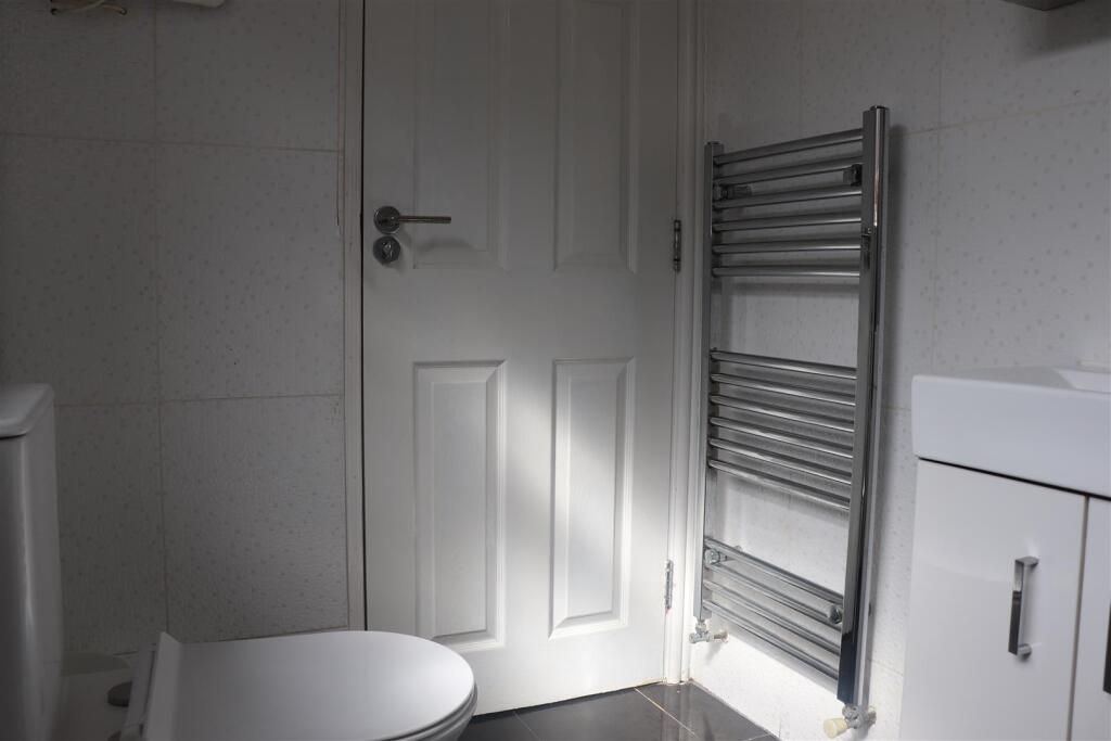 Additional image 5 of Daisy Road, Birmingham