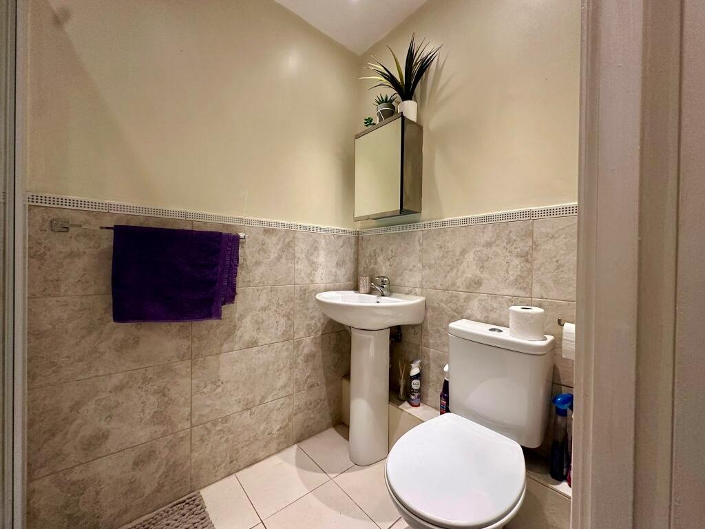 Additional image 4 of 28 Ashvale Place, Aberdeen, Aberdeenshire, AB10