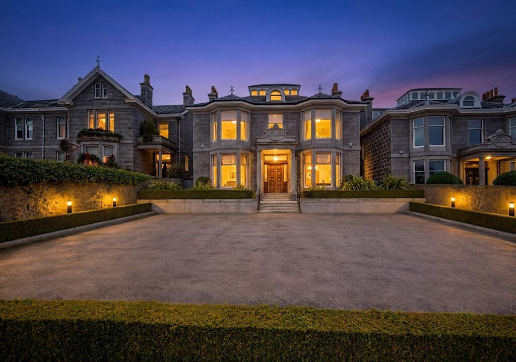 Additional image 12 of 64 Queens Road, Aberdeen, Aberdeenshire, AB15 4YE