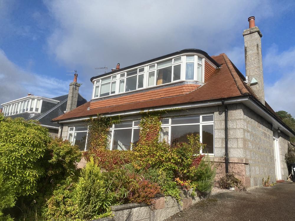 18 Woodburn Avenue, Hazlehead, Aberdeen  AB15 8JQ