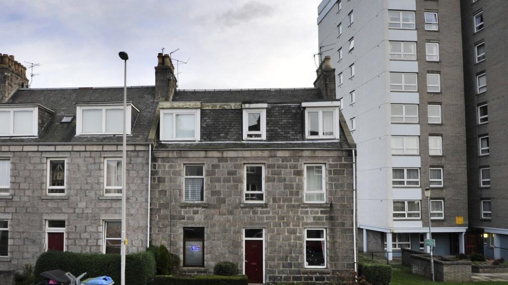 Holburn Street, Ground Floor Left, Aberdeen, AB10