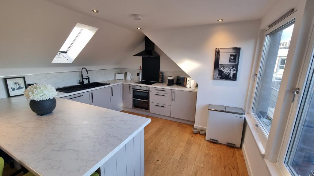 Additional image 5 of Union Street, The City Centre, Aberdeen, AB10