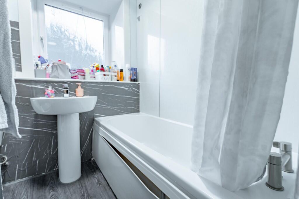 Additional image 9 of Corthan Crescent, Aberdeen, Aberdeenshire, AB12