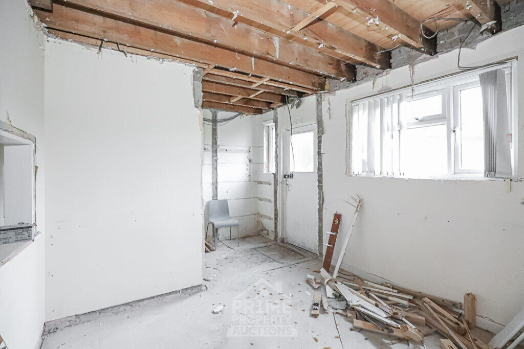 房产图片 15 - 1-4 米尔顿福尔德法院，巴克斯本，AB21 9DS