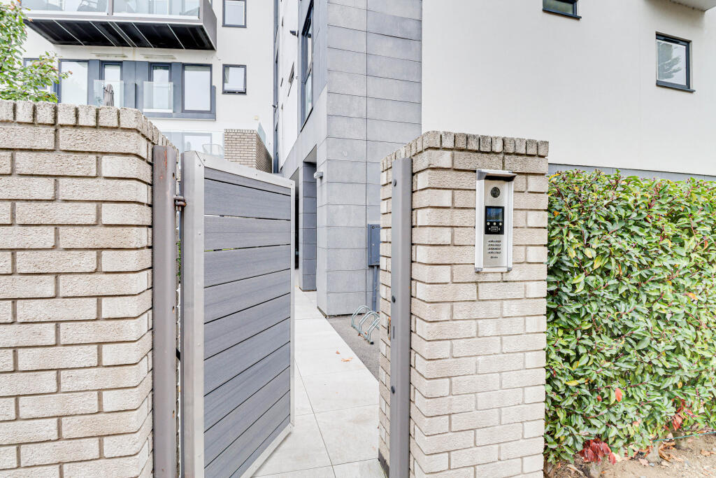 Additional image 18 of Old London Road, St Albans, AL1