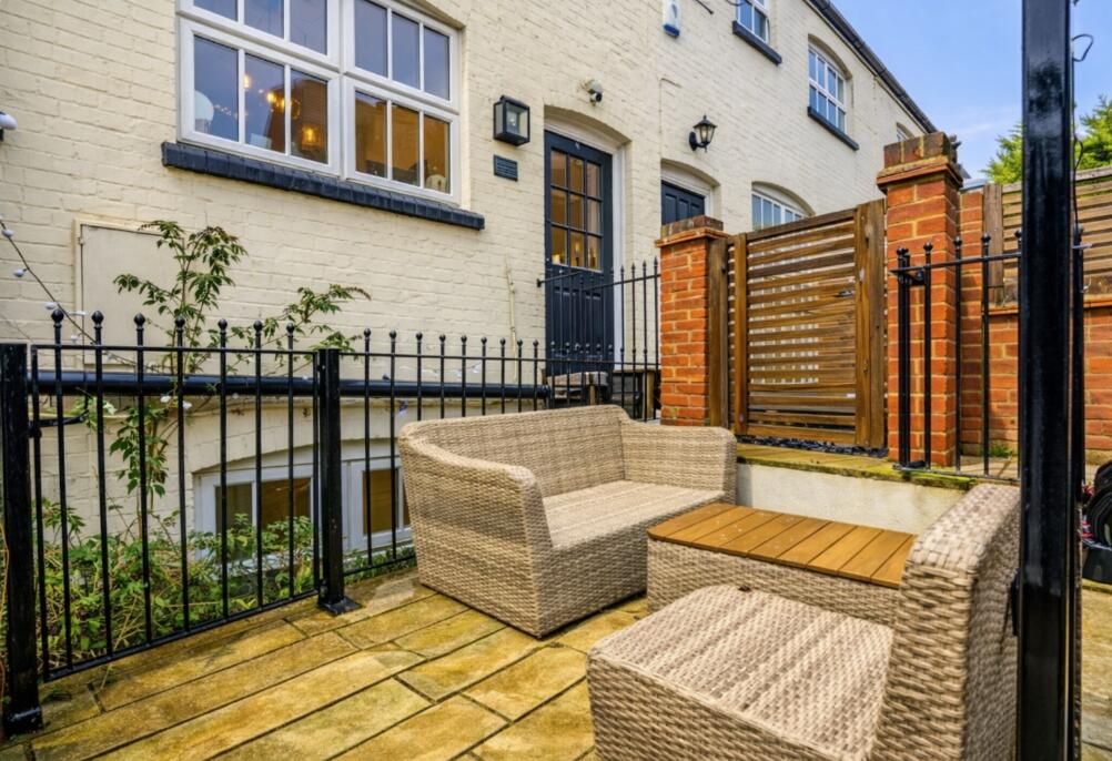 Additional image 18 of Victoria Street, St. Albans, Hertfordshire, AL1