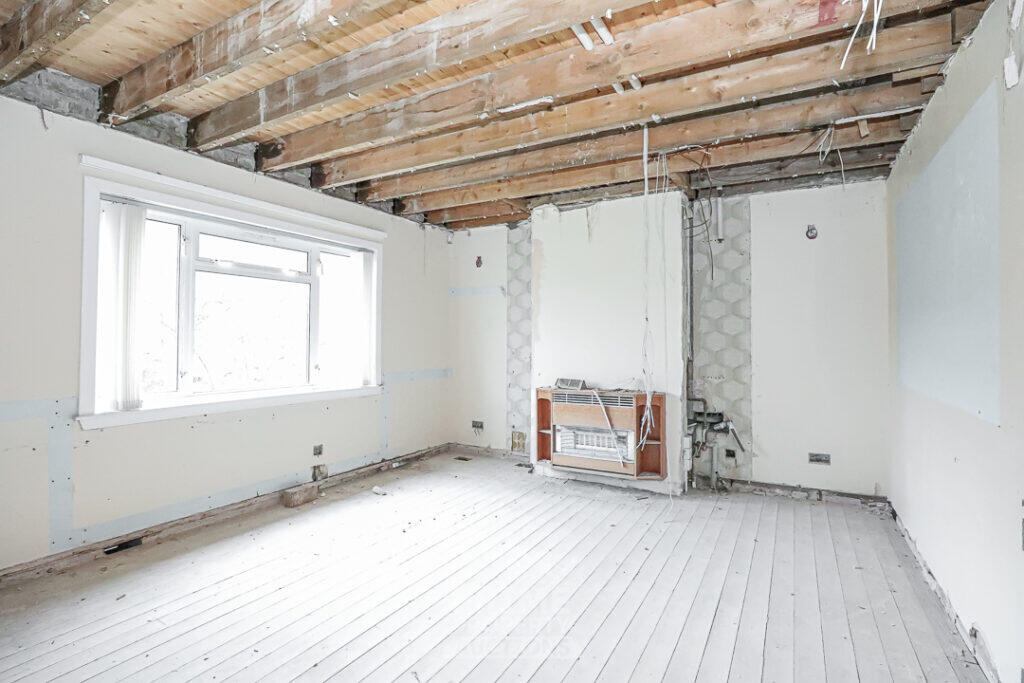 房产图片 7 - 1-4 米尔顿福尔德法院，巴克斯本，AB21 9DS