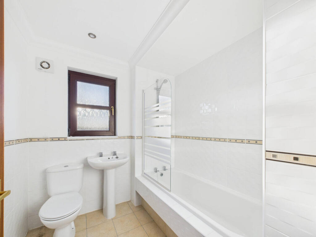 Additional image 31 of Union Road, Macduff, AB44