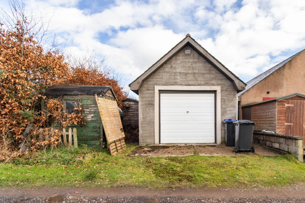 Additional image 22 of Main Street, Luthermuir, AB30