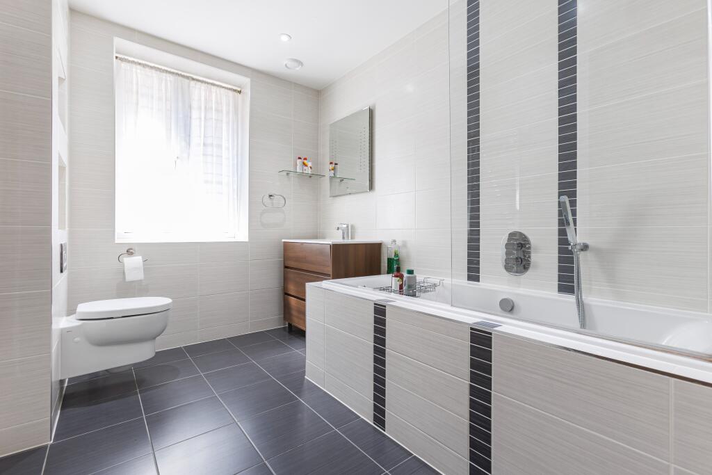 Additional image 9 of Victoria Street, St Albans, AL1