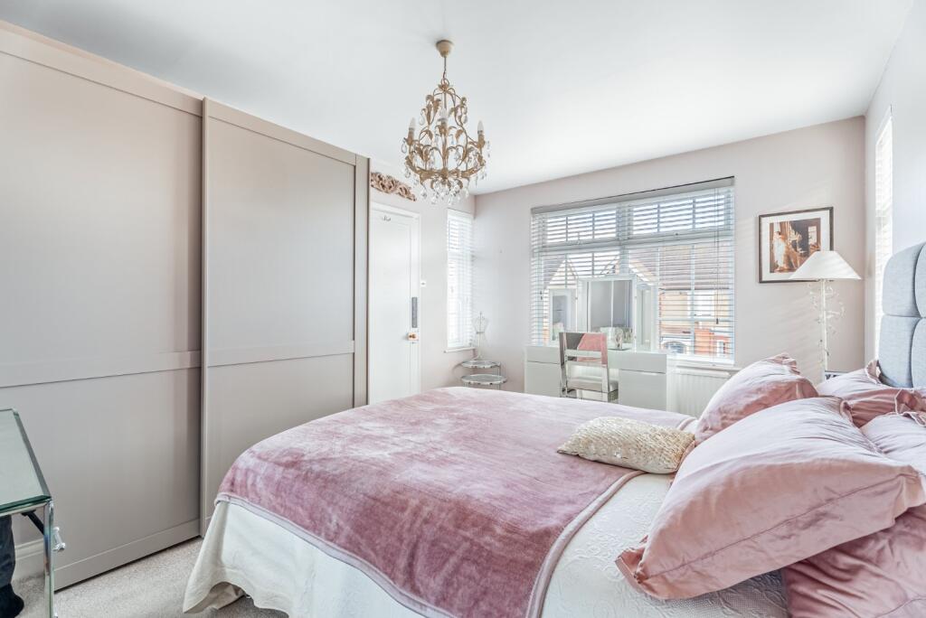 Additional image 13 of Woodstock Road North, St. Albans, Hertfordshire, AL1