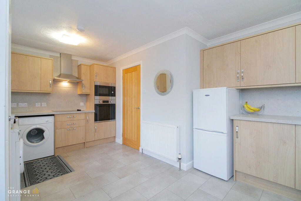 Additional image 14 of Den Crescent, Keith, AB55