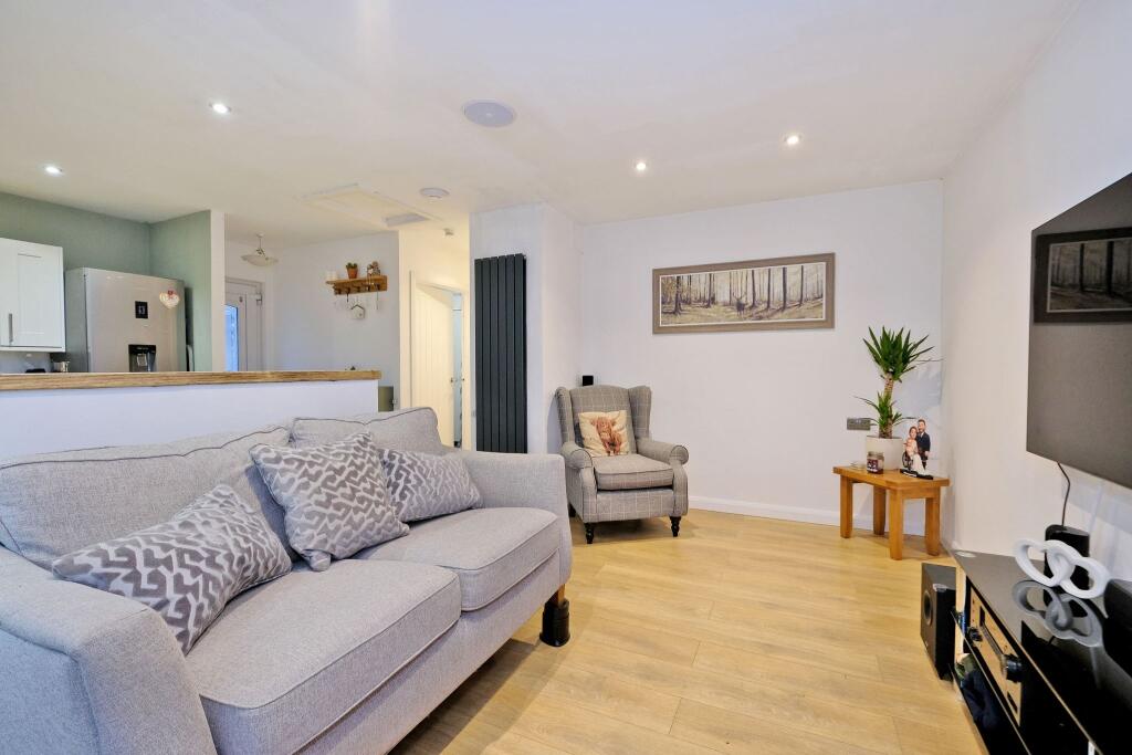 Additional image 3 of Fairview Road, Aberdeen, AB22