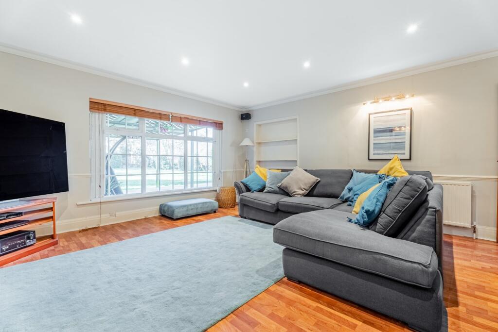 Additional image 4 of Woodstock Road North, St. Albans, Hertfordshire, AL1