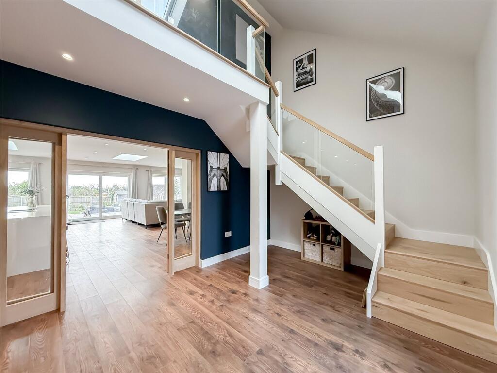 Additional image 22 of Robert Avenue, St. Albans, Hertfordshire, AL1