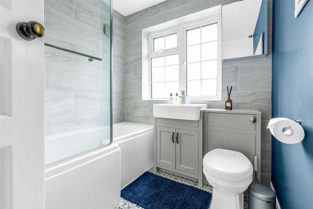 Additional image 17 of Handside Lane, Welwyn Garden City