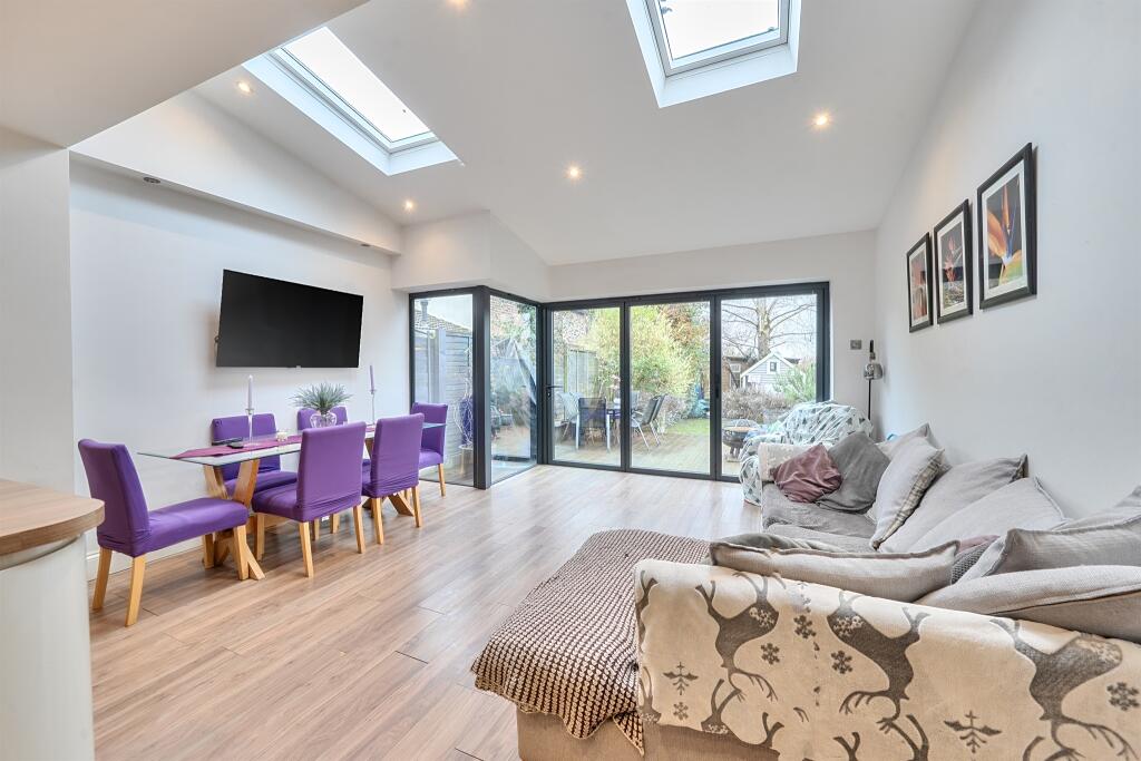 Additional image 18 of High Street, London Colney, St. Albans