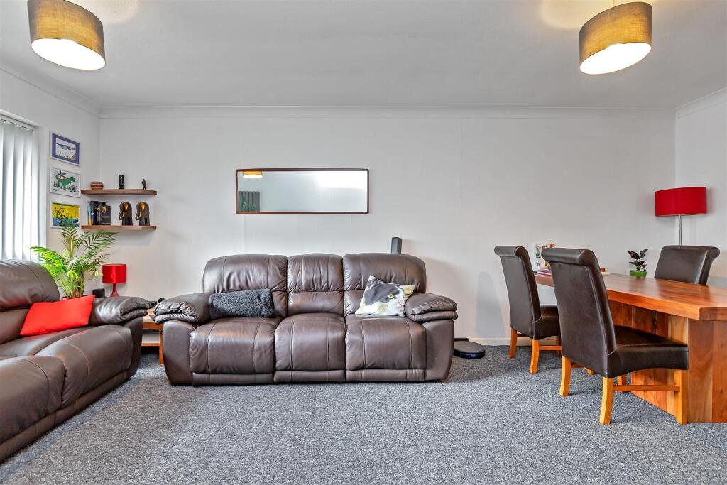 Additional image 18 of Hatfield Road, St. Albans